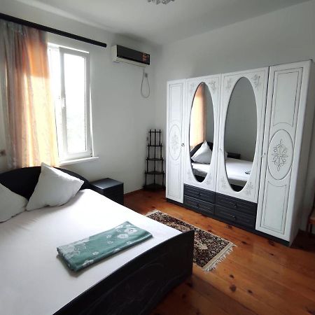 Guest House New Athos Exterior foto